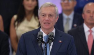 Cadem: 66% espera cambios positivos bajo el mandato de Kast en menos de un año