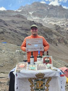 El deportista magallánico Felipe Barría conquistó el Monte Aconcagua
