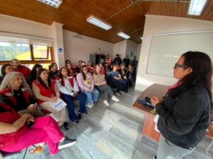 Capacitan a equipos del Centro de Cumplimiento Juvenil en detección temprana de consumo de drogas y alcohol