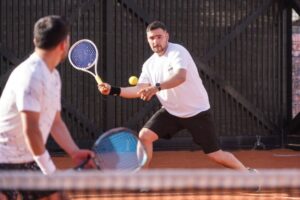 Escuela Municipal de Tenis y MLTC disputaron primera fecha del Campeonato Interclub