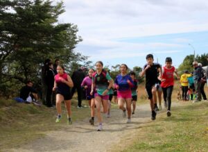El Parque María Behety vibró con el arranque del Crosscountry 2026