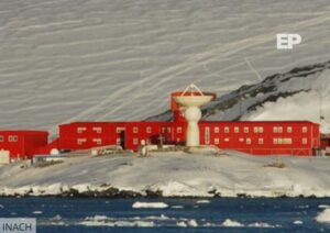 Soberanía y Ciencia: Chile conmemora 79 años de su primera base en la Antártica