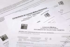 Emisión de licencias médicas cae en un millón tras fiscalizaciones por irregularidades