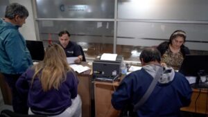 Punta Arenas amplía horarios para el pago del permiso de circulación