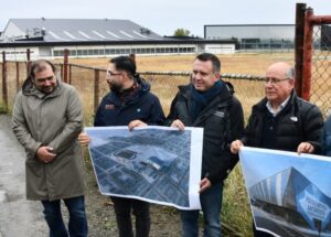 Concejales y alcalde Radonich piden acelerar diseño del Polideportivo Antártico