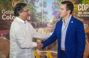 Petro acusa a Ecuador de bombardeos que dejaron 