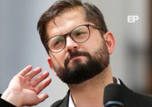 Boric aterriza en Magallanes este miércoles: Una visita flash en medio de la transición presidencial