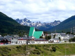 Corte de luz en Puerto Williams: Edelmag desplegó equipo especial para normalizar el servicio