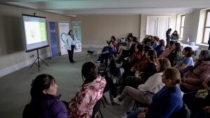 Punta Arenas lanza ciclo de bienestar femenino para promover el autocuidado
