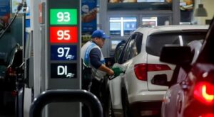 Combustibles: ENAP confirma incremento  superior a lo anunciado por el Gobierno