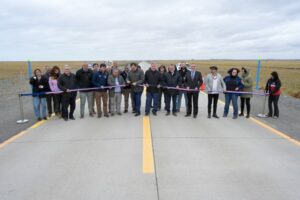 Inauguran pavimentación de la Ruta Y-65: Histórica conectividad entre Porvenir y Manantiales