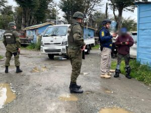Masivo operativo en Magallanes termina con 53 detenidos y múltiples expulsiones migratorias