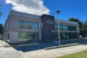 Andes Salud concreta compra de Clínica IMET en Punta Arenas