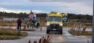 Helicóptero privado evacúa a joven herido a bala hacia el Hospital Clínico de Magallanes