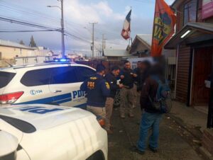 Diez personas irregulares detectaron en operativo de fiscalización de la PDI