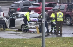 Colisión en pleno centro de Punta Arenas dejó a una mujer lesionada