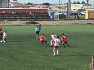 Sokol derrotó a Prat y saca ventaja en la liguilla de la Asociación de Fútbol Punta Arenas