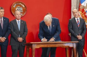 Kast promulga Ley de Emergencia Energética: Conoce los beneficios y subsidios que entran en vigencia