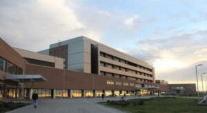 Adolescente de 15 años es atacado con un machete y termina hospitalizado