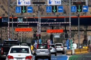 Gobierno se abre a eventuales rebajas del TAG y peajes