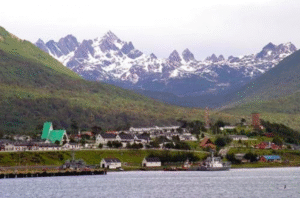 El mar que nos une: Magallanes  ante el horizonte antártico