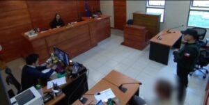Sancionan a turista alemán de 25 años por fumar en Torres del Paine: deberá pagar $5 millones