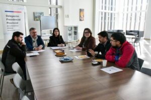Delegación Antártica y sector privado sellan alianza para llevar servicios públicos a las empresas