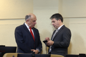 Despachado al Senado el proyecto de ley “Escuelas protegidas”