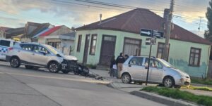 Colisión en Barrio Croata deja una persona lesionada en Punta Arenas