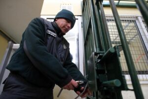 Gendarmería abre proceso de admisión 2026 para jóvenes entre 18 y 25 años