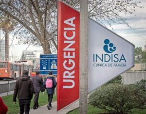 Víctima de explosión será trasladada a Clínica Indisa en Santiago