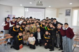 Estudiantes participan en jornadas para fortalecer la convivencia escolar