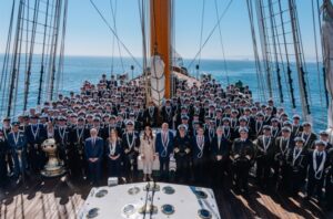 Presidente despide al Buque Escuela Esmeralda antes de su zarpe para Instrucción 2026