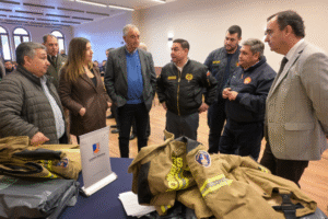 Magallanes concreta histórica entrega de equipamiento a Bomberos