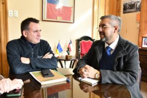 Alcalde de Punta Arenas y nuevo seremi de Salud acuerdan fortalecer coordinación en beneficio de la comunidad