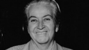Gabriela Mistral en Magallanes: De la estepa de San Gregorio al Continente Blanco