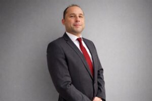 Francisco Javier Birke asume como nuevo Seremi de Economía en Magallanes