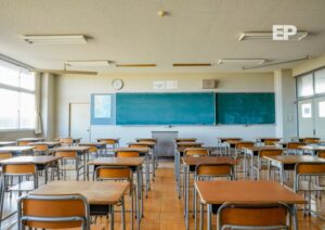 Batalla campal en Liceo de Talcahuano: Siete docentes heridos y 17 detenidos tras riña masiva