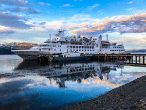 Reconocen falta de fortalecimiento al turismo para pasajeros de cruceros