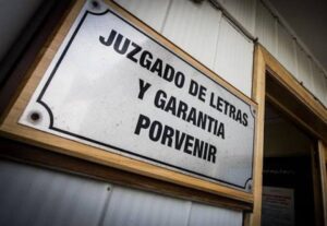 Prisión preventiva por femicidio frustrado tras ataque en Porvenir