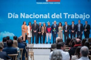 Presidente Kast declara “emergencia laboral” este 1 de mayo y defiende Plan de Reconstrucción ante gremios