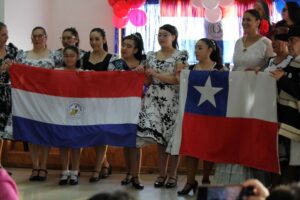 Comunidad paraguaya en Magallanes celebró los 215 años de independencia de su patria con un emotivo encuentro cultural