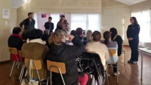 Adultos mayores abren ciclo de talleres 2026 del Programa Vínculos
