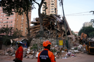 Venezuela: Cifran en más de 50 mil los desaparecidos y mas de 900 fallecidos tras terremoto