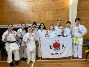 Dojo Jiyukan de Natales arrasa con 9 podios en el Torneo Beca Japón 2026 de Puerto Montt