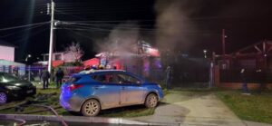 Incendio destruye vivienda en Playa Norte: casa pertenecía a voluntario de Bomberos