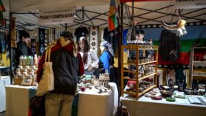 XIII Expo Indígena congrega a 48 expositores de pueblos originarios en el Insuco