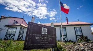 Municipios esperan antecedentes oficiales tras revelación de permisos de circulación irregulares