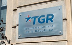 Tesorería retuvo casi US$22 millones a 131 mil contribuyentes deudores del CAE