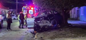 Violenta colisión deja tres lesionados y un conductor detenido tras darse a la fuga en Punta Arenas